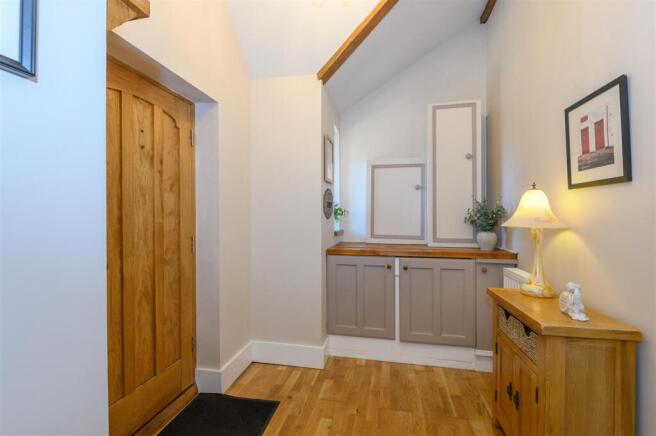 4 bed House for sale Image 10