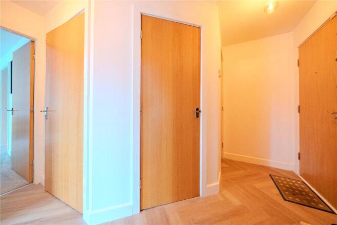 2 bed Apartment for sale Image 9