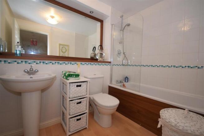 bathroom.JPG