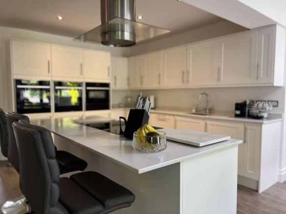 Feature Kitchen