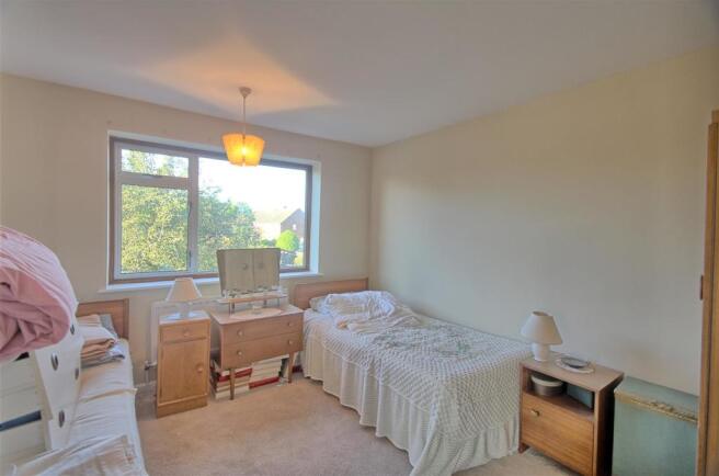 Bedroom 2.jpg