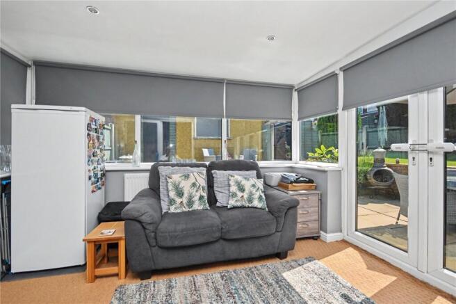 3 bed Semi-Detached for sale Image 12