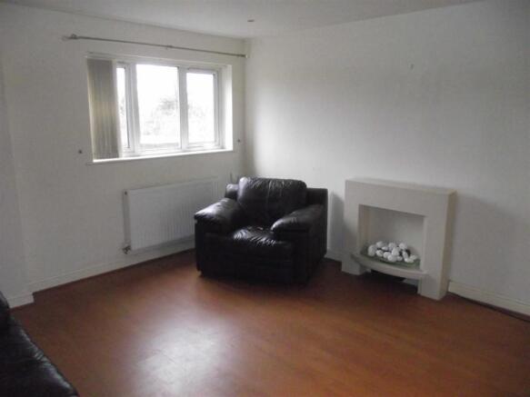 Ullswater Avenue - Reception Room