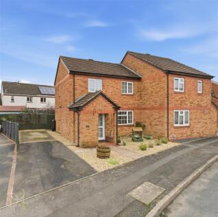 Laburnum Drive, Evesham