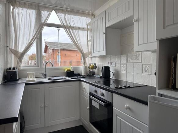 3 bed Bungalow for sale Image 5