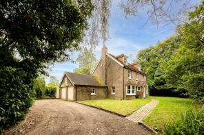 Heath View, Haywards Heath Road, North Chailey BN8 4DT