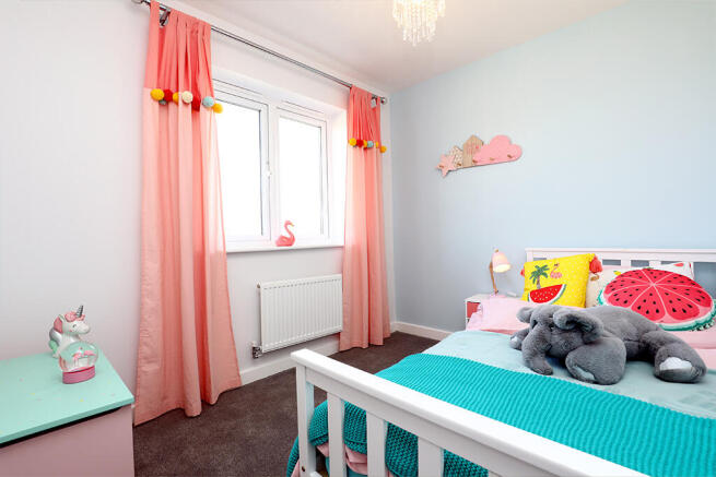 4 bed Detached for sale Image 8