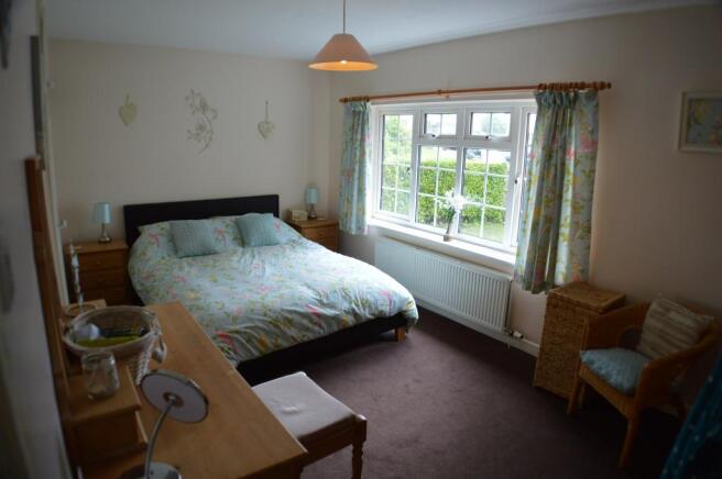 Bedroom 2 (Double)
