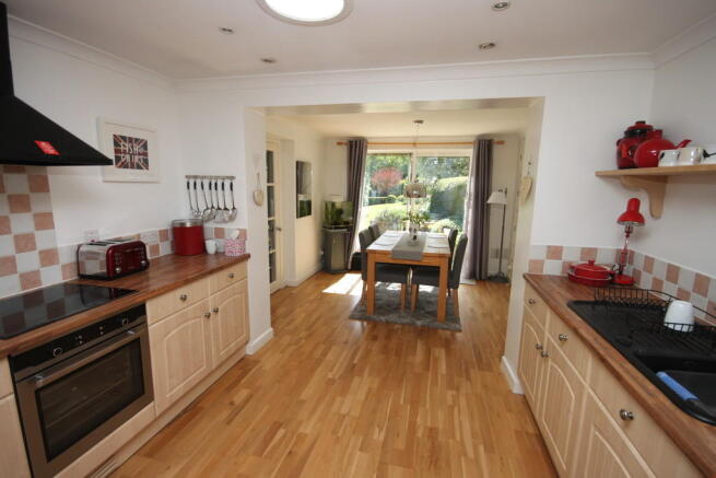 Kitchen/Dining Ro...