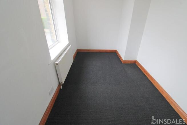 3 bed Terraced to rent Image 7