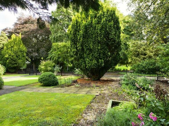 Front Gardens