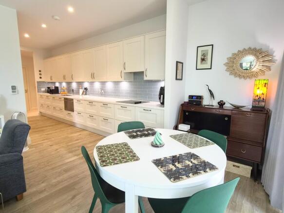 Chapelwood, Alderley Road, Wilmslow, Cheshire East photo 4