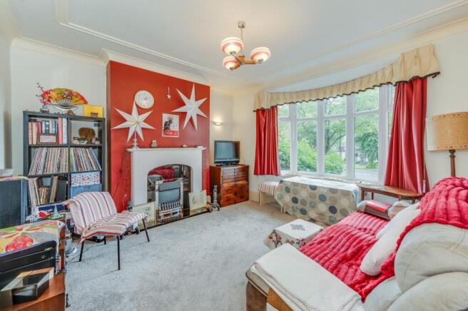 3 bed Terraced for sale Image 4