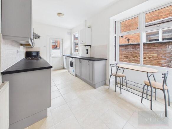 Extended Dining Kitchen