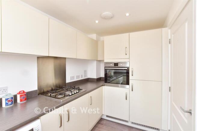 Benjamin Gray Drive, Littlehampton, West Sussex photo 4