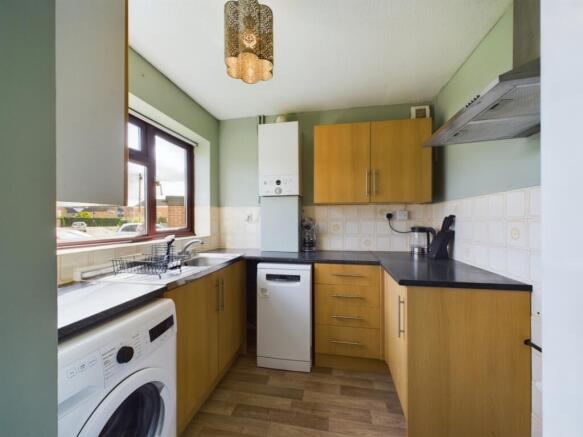 21 Cromers kitchen