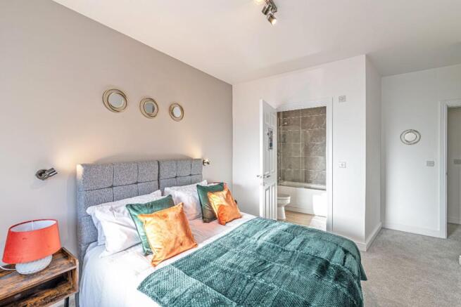 1 bed Apartment to rent Image 4