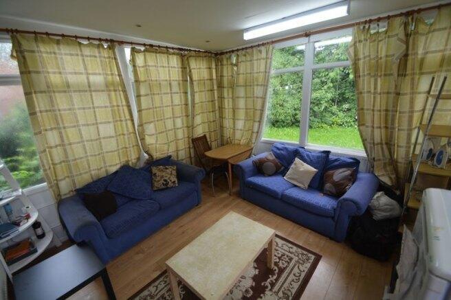 springbank-crescent-ls6-1ab-1057959