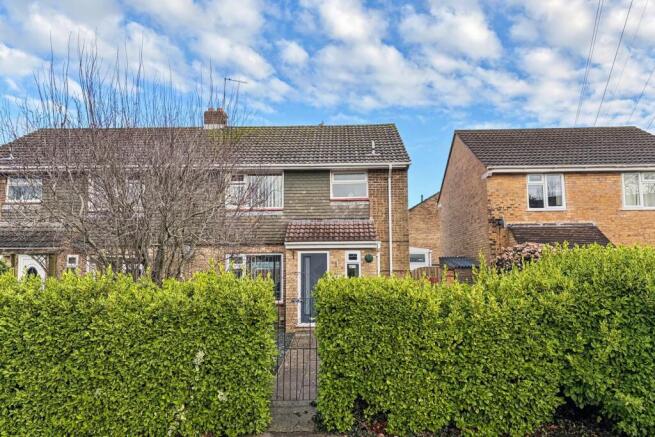 3-bed semi-detached on Northmoor, £350,000