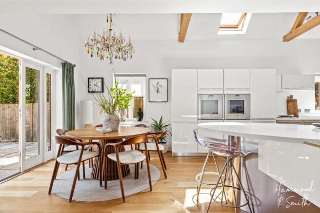 Kitchen / Dining Room