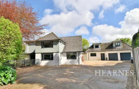 Church Road, Ferndown, BH22