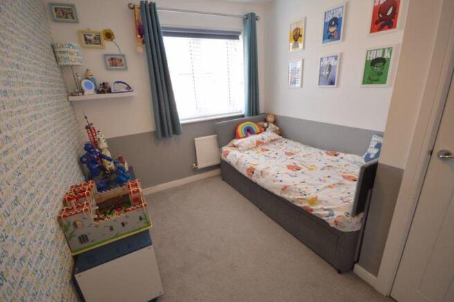 M00007360 Bedroom 5