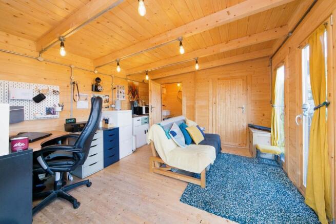 Log Cabin