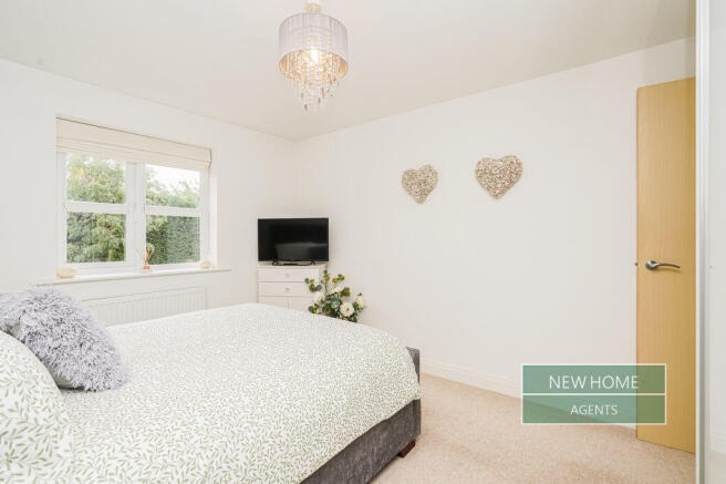 2 bed Flat for sale Image 9