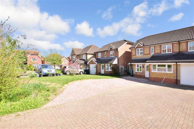 Driveway/Parking