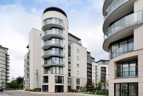 Pump House Crescent, Brentford, TW8