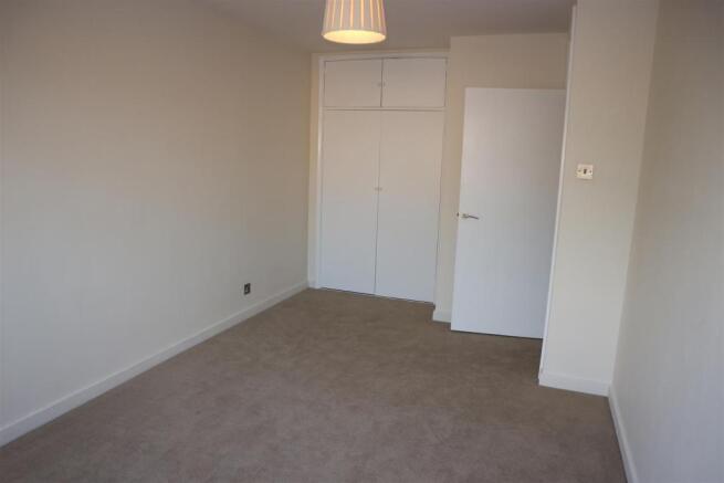TheElms2.Bedroom2.jp