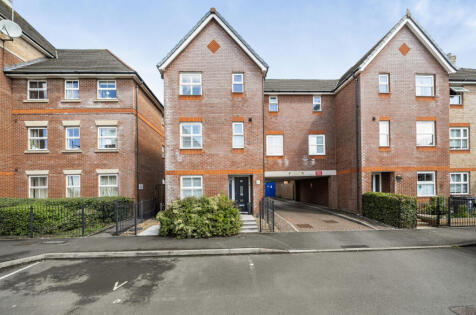 Redhouse, Swindon, SN25