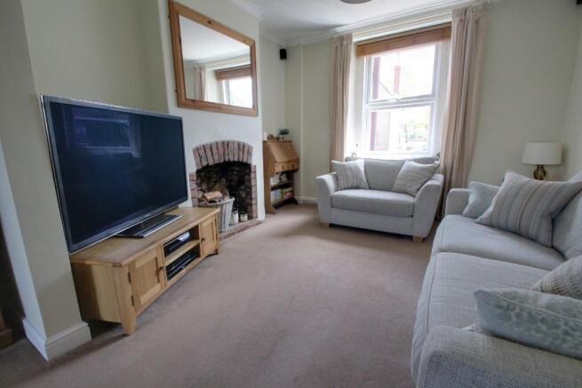 LOUNGE AREA