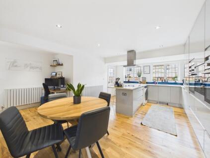 The Mews, Creaton, Northampton, Northamptonshire, NN6