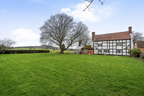 Bank Farmhouse, Bank Road, Little Witley