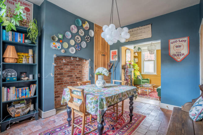 2 bed Terraced for sale Image 4