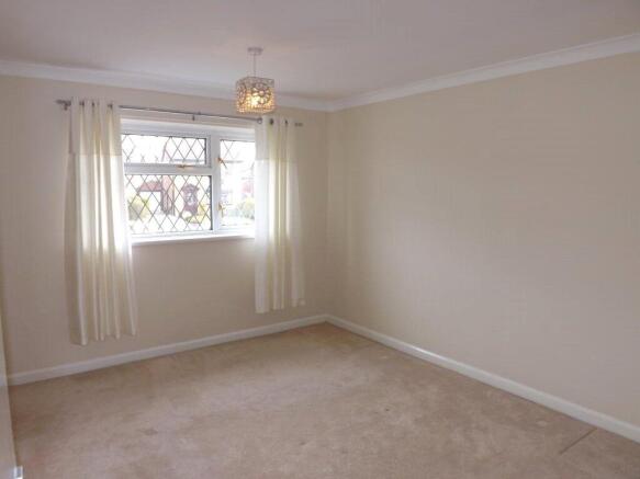 2 bed Terraced for sale Image 5