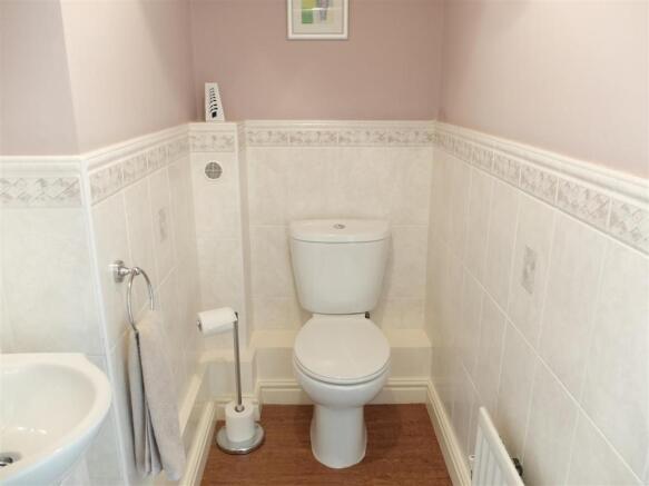 Cloakroom/WC