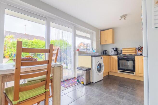 3 bed Semi-Detached for sale Image 5
