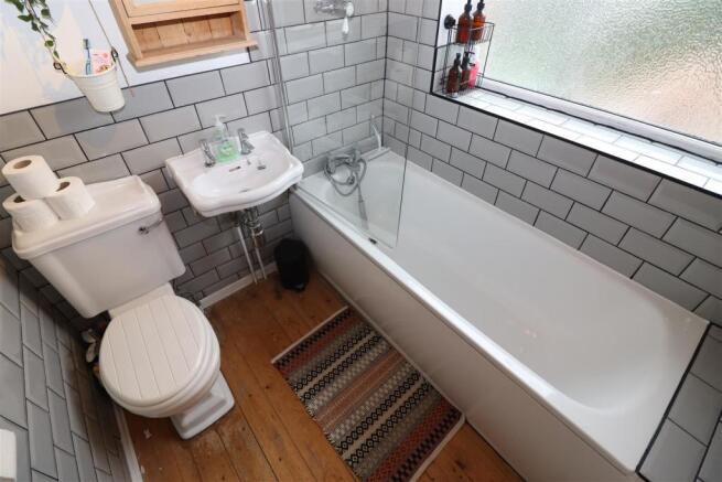 Bathroom / WC