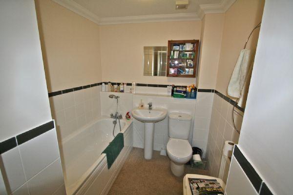 Main bathroom