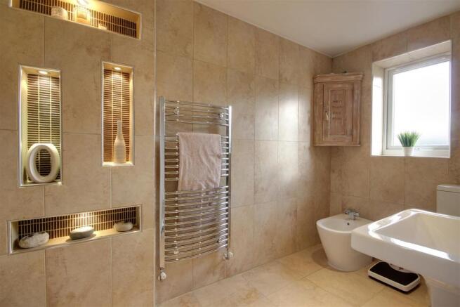 En-Suite Shower Room