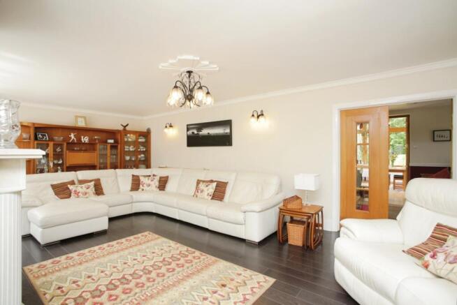Living Room No.11