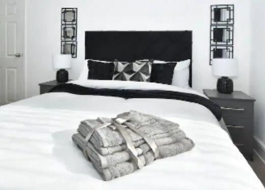 A well-presented master bedroom featuring a com...