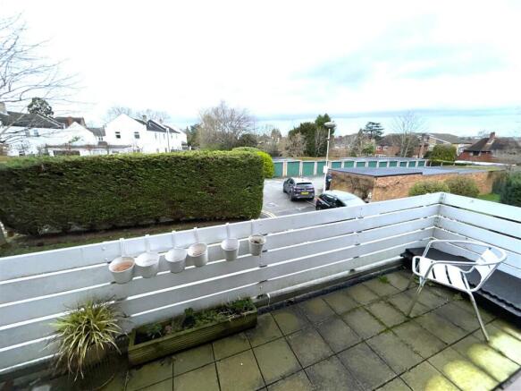 PRIVATE BALCONY
