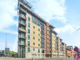 87, 156 City Point, Chapel Street, Salford M3 6ET