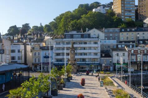 Queens Quay, Victoria Parade, Torquay
