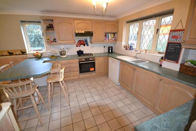 BREAKFAST KITCHEN