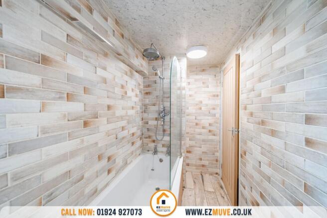 3 bed Terraced for sale Image 11