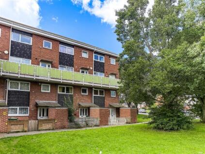 Bishopsfield Road, Fareham